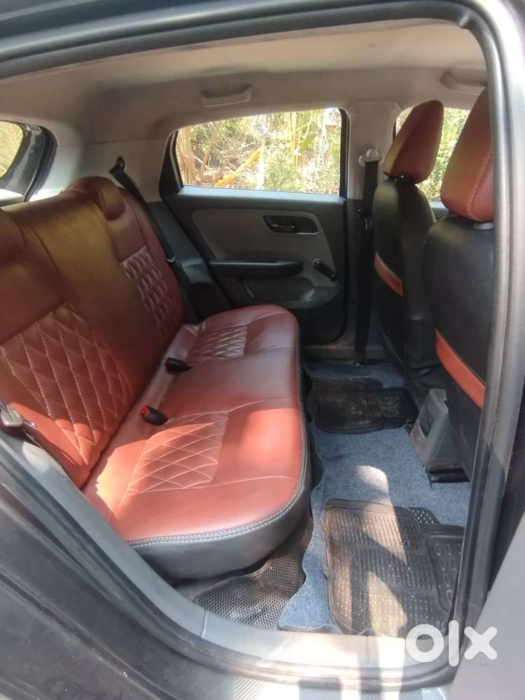 Tata Altroz 1.2 Xe 2021 Petrol