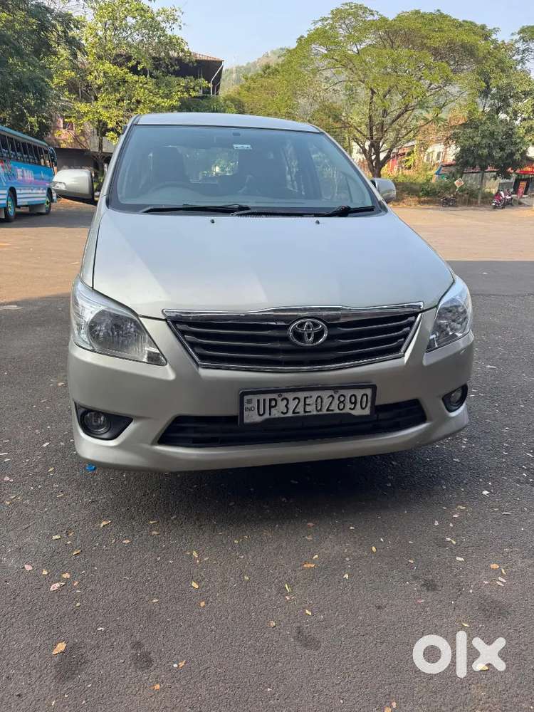 Toyota Innova 2012 Diesel Well Maintained