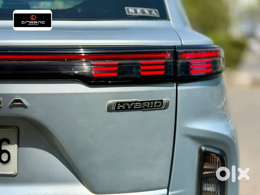 Maruti Suzuki Grand Vitara 1.5 Alpha Plus Intelligent Hybrid Ecvt, 2..
