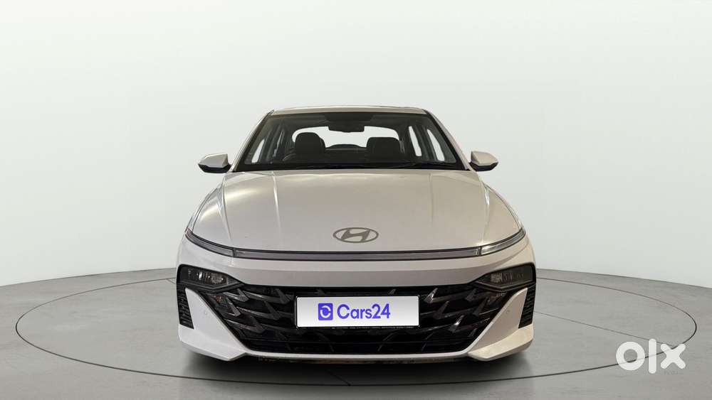Hyundai Verna 1.5 Mpi Mt Sx (o), 2024, Petrol