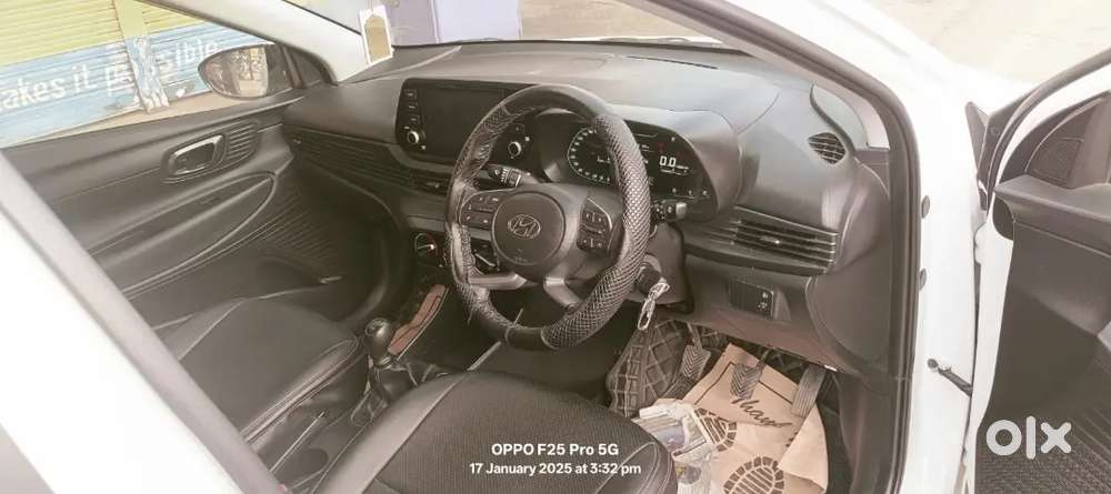 Well Maintained New Condition Car To Sell