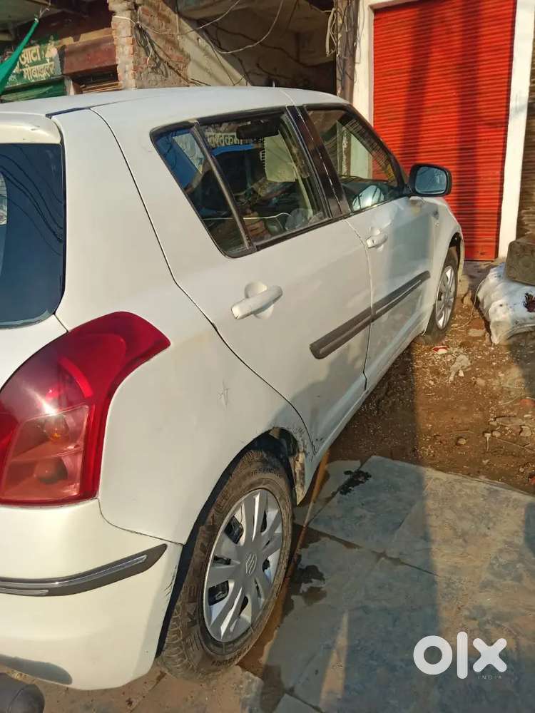 Maruti Suzuki Swift 2010