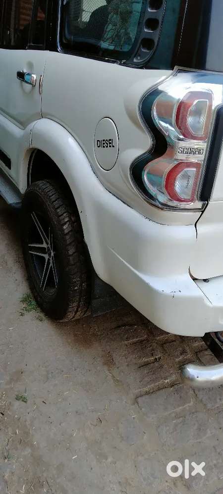 Mahindra Scorpio Classic 2016 Diesel Auto