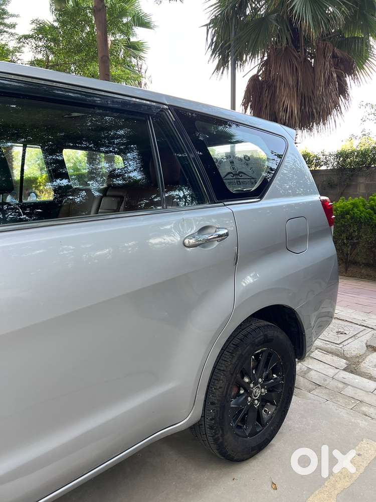 Toyota Innova Crysta 2016 Diesel Manual