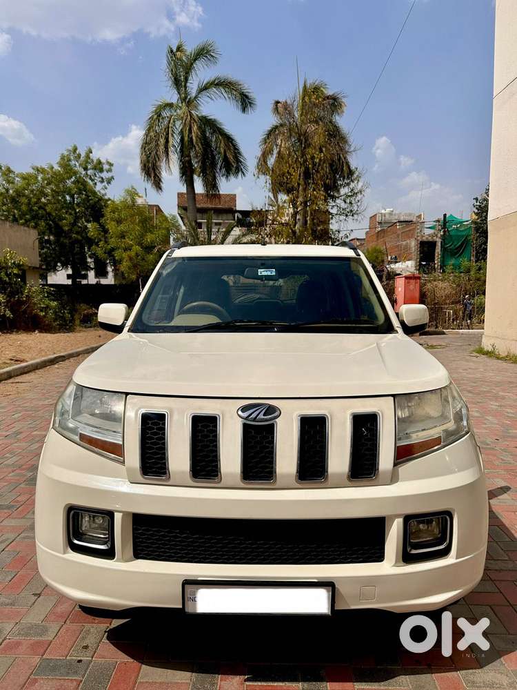 Mahindra Tuv 300 T8, 2015, Diesel
