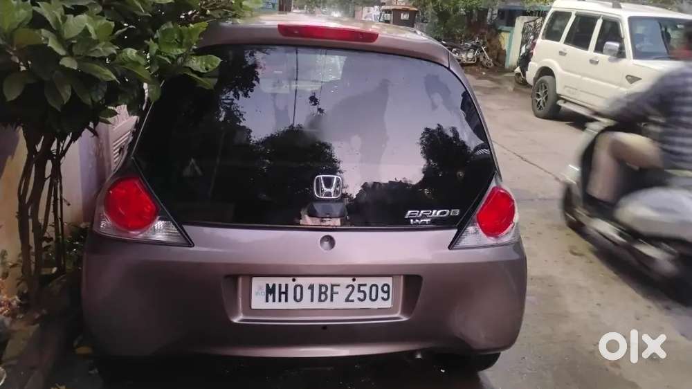 Honda Brio Petrol Mt 2013