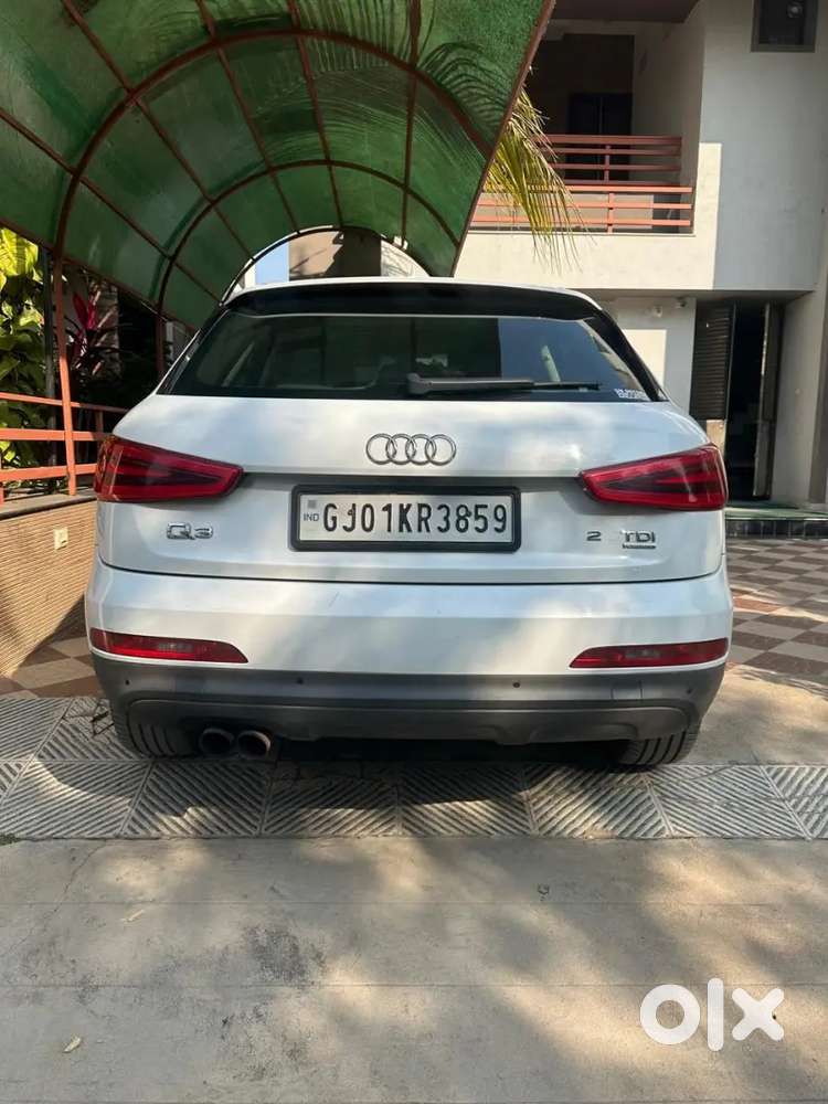Audi Q3 Diesel 2012 With Sunroof