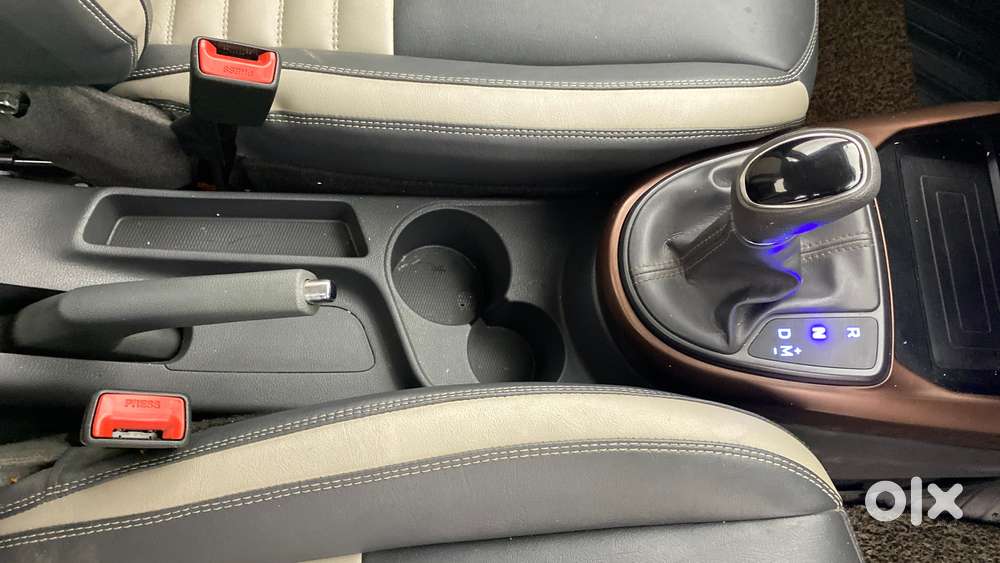 Hyundai Aura Sx Plus Automatic, 2022, Petrol