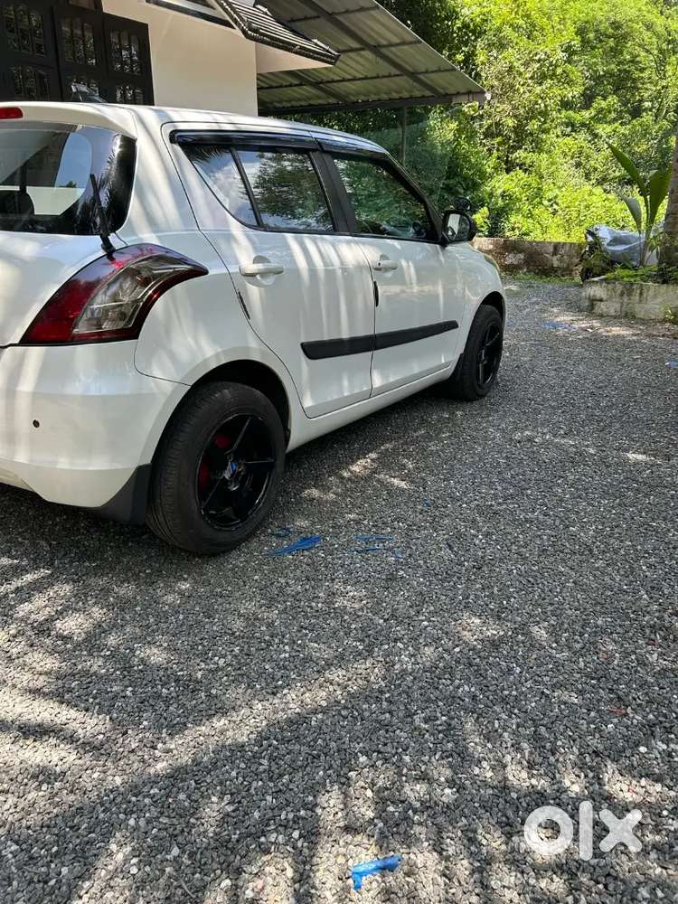 Swift 1.2 Vxi Petrol 2016