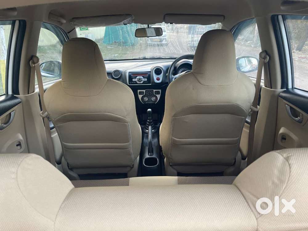 Honda Brio Vx Mt, 2014, Petrol