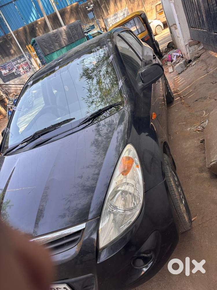 Hyundai New I20 2010 Petrol 85000 Km Driven