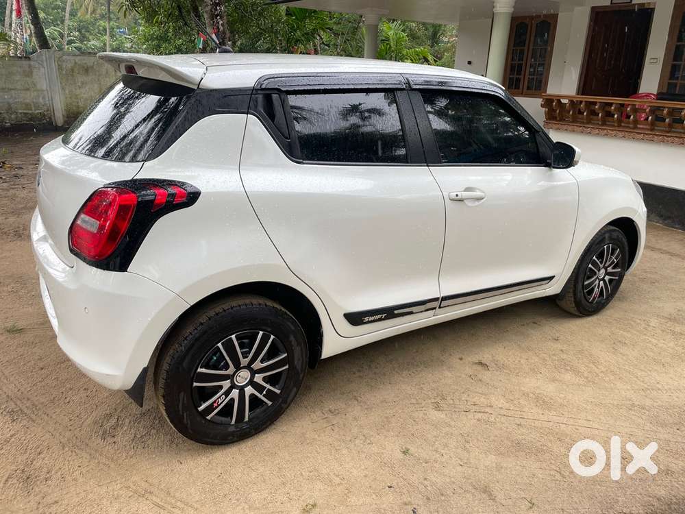 Swift Maruti Petrol 2019 Amt ,reason For Selling Going Back Abroad