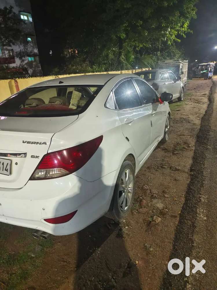 Hyundai Verna Sx 2013