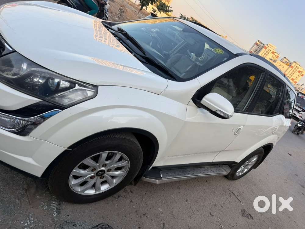 XUV 500 2016 W8, Manual, DL register vehicle with NOC in my name