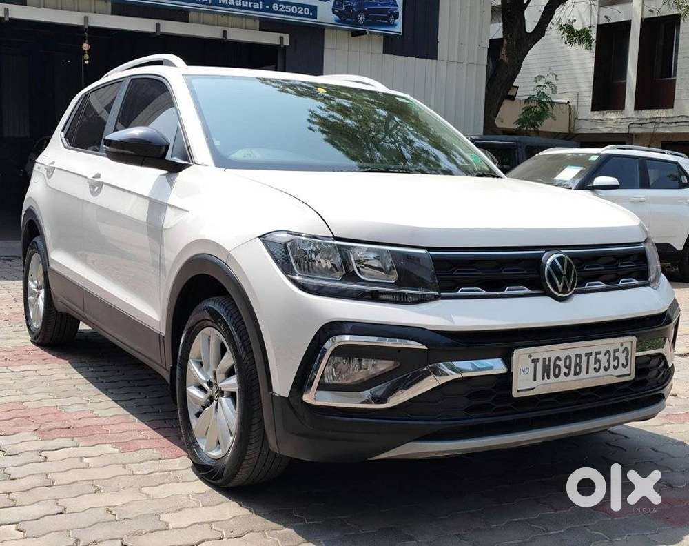 Volkswagen Taigun 1.0 Tsi Highline At, 2023, Petrol