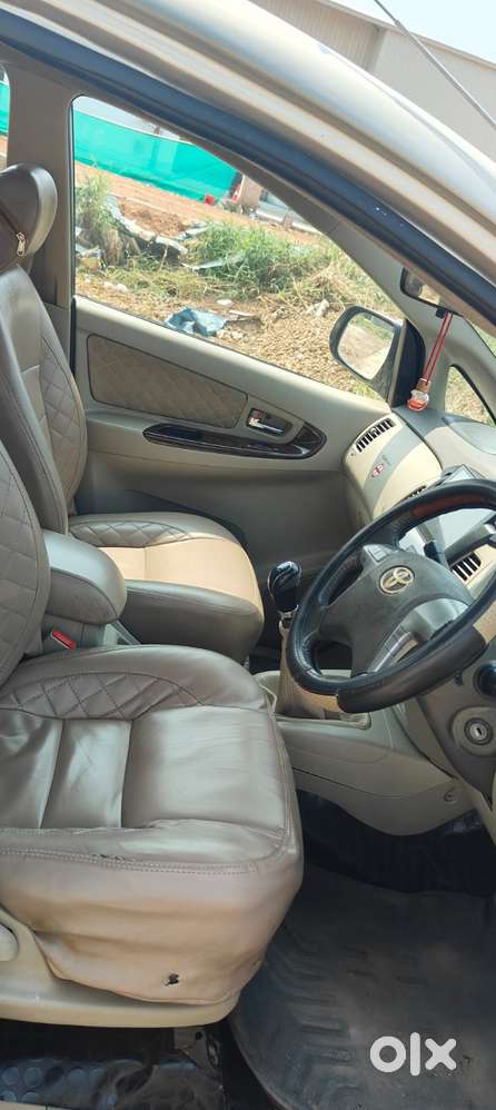 Toyota Innova 2.5 V 7 Str, 2013, Diesel