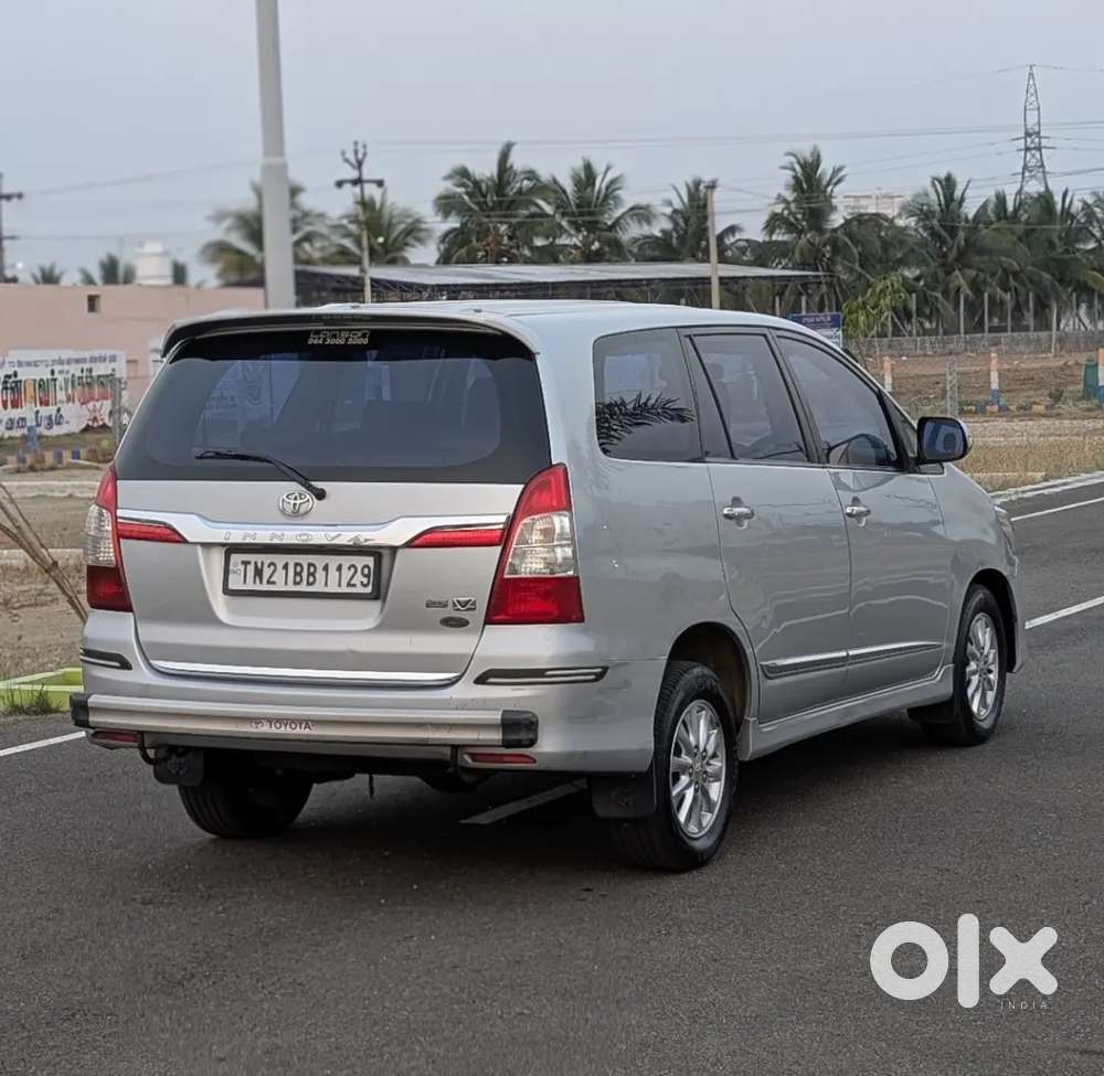 Toyota Innova 2014 Diesel Well Maintained