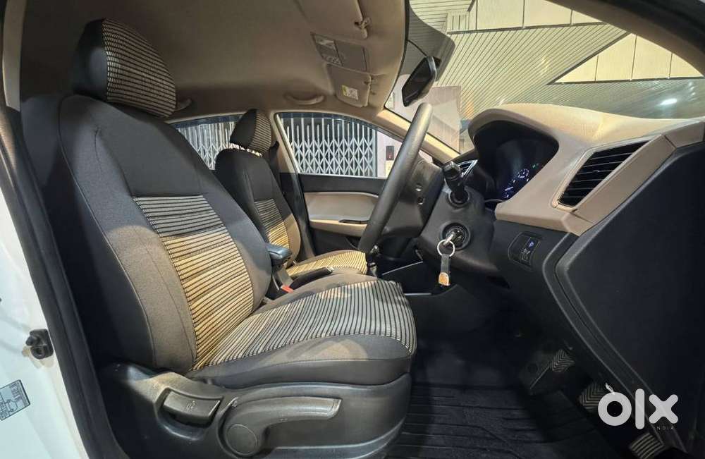 Hyundai I20 Sportz 1.2 Vtvt, 2018, Petrol