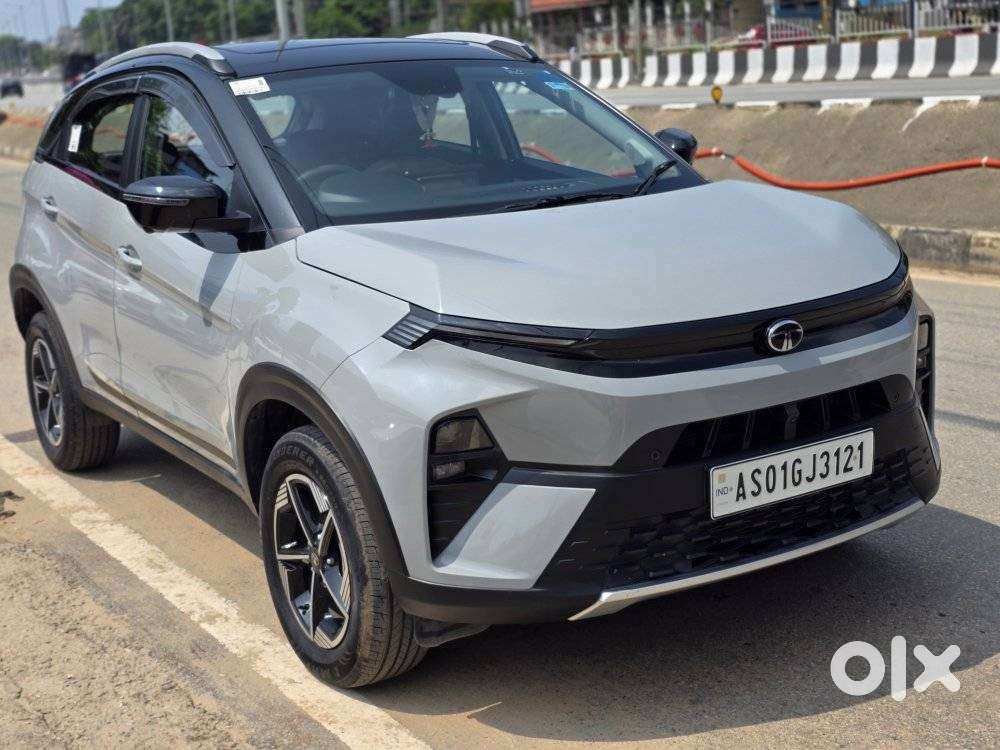 Tata Nexon Creative Plus 1.2 Revotron Petrol 6 Mt Dt, 2025, Petrol
