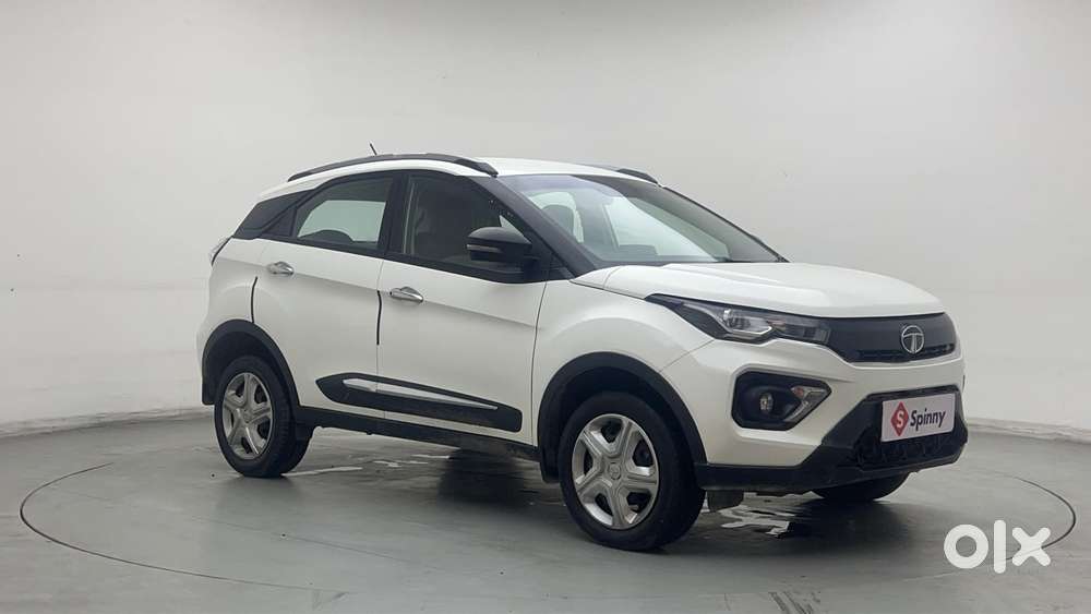 Tata Nexon 1.5 Revotorq Xm, 2023, Diesel