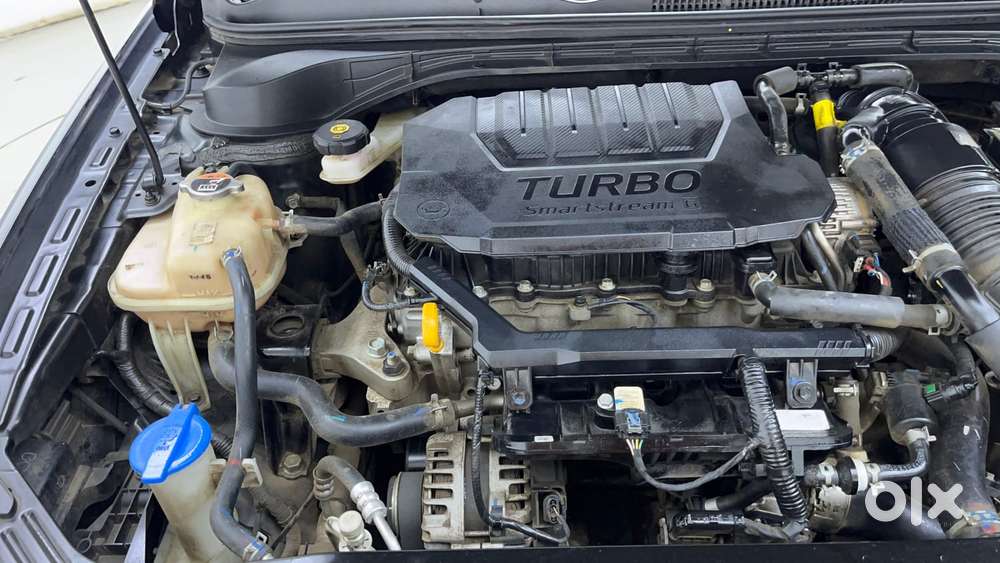 Hyundai Verna 1.5 Sx (o) Turbo Petrol Dct, 2023, Petrol