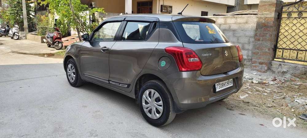 Maruti Suzuki Swift Vxi, 2021, Petrol