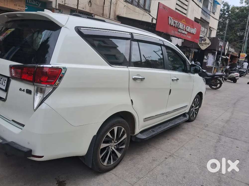 Toyota Innova Crysta 2022 Diesel 2.4 Zx
