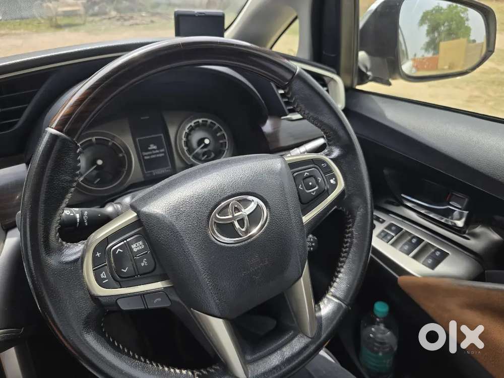 Toyota Innova Crysta 2.8 Zx At  2017  Diesel  7-seater