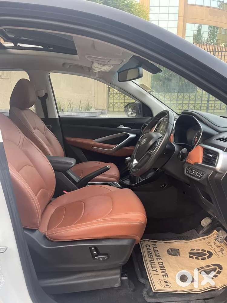 Mg Hector Plus Sharp Pro 2.0 Turbo Diesel 6 Str Dual Tone, 2022, Die..