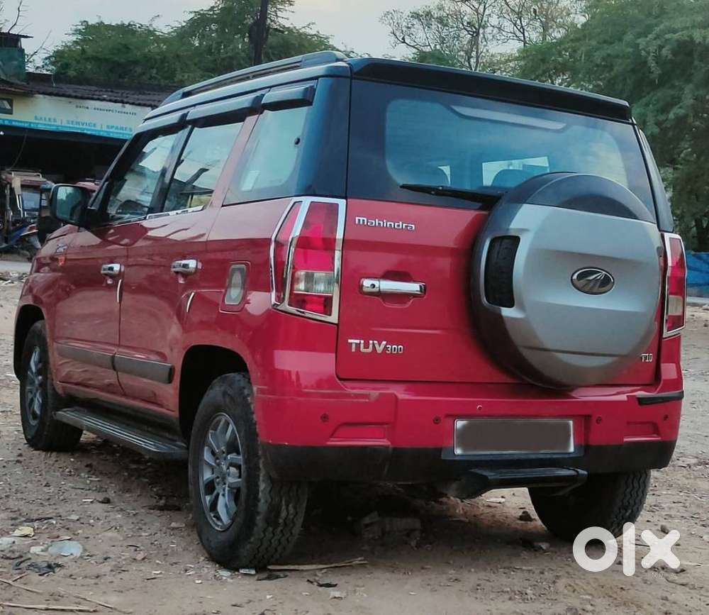 Mahindra Tuv 300 T10, 2018, Diesel