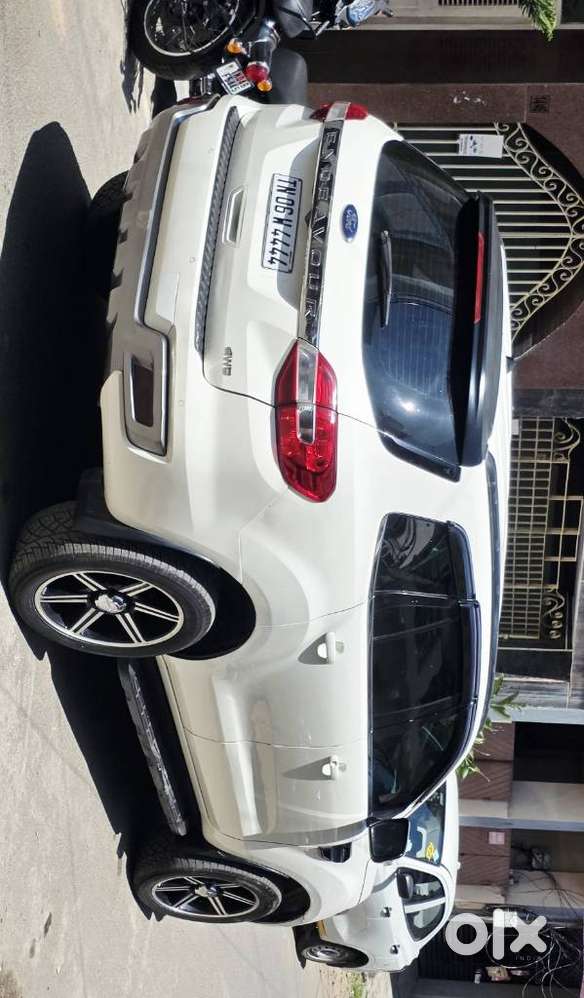 Ford Endeavour 3.2 Trend At 4x4, 2016, Diesel