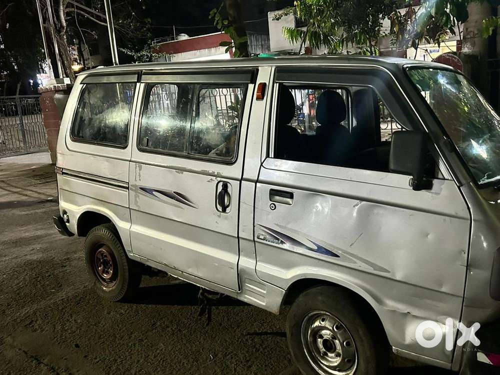 Maruti Suzuki Omni 2013 Petrol Well Maintained