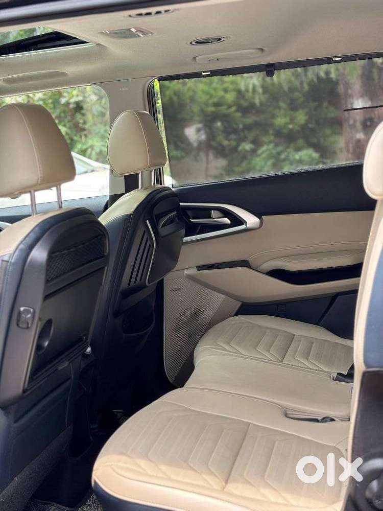 Kia Carens 1.4 Luxury Plus Dct 7 Str, 2022, Petrol