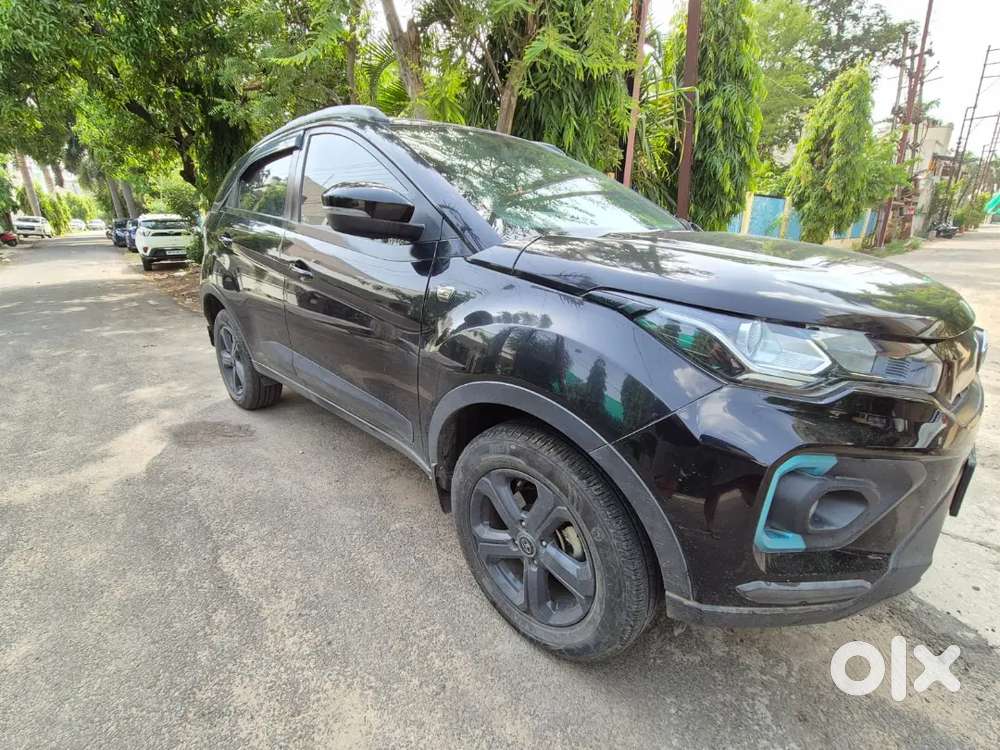 Tata Nexon Ev 2022 Dark Edition