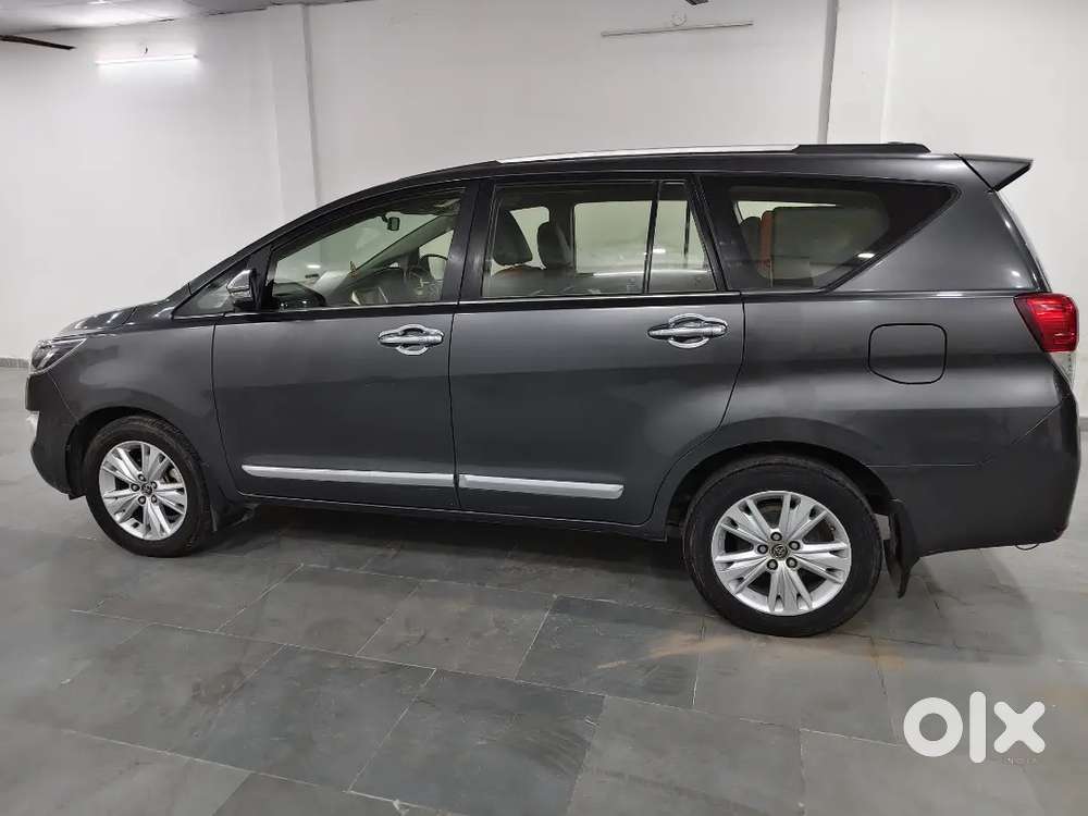 Innova Crysta Bs6 Zx Automatic