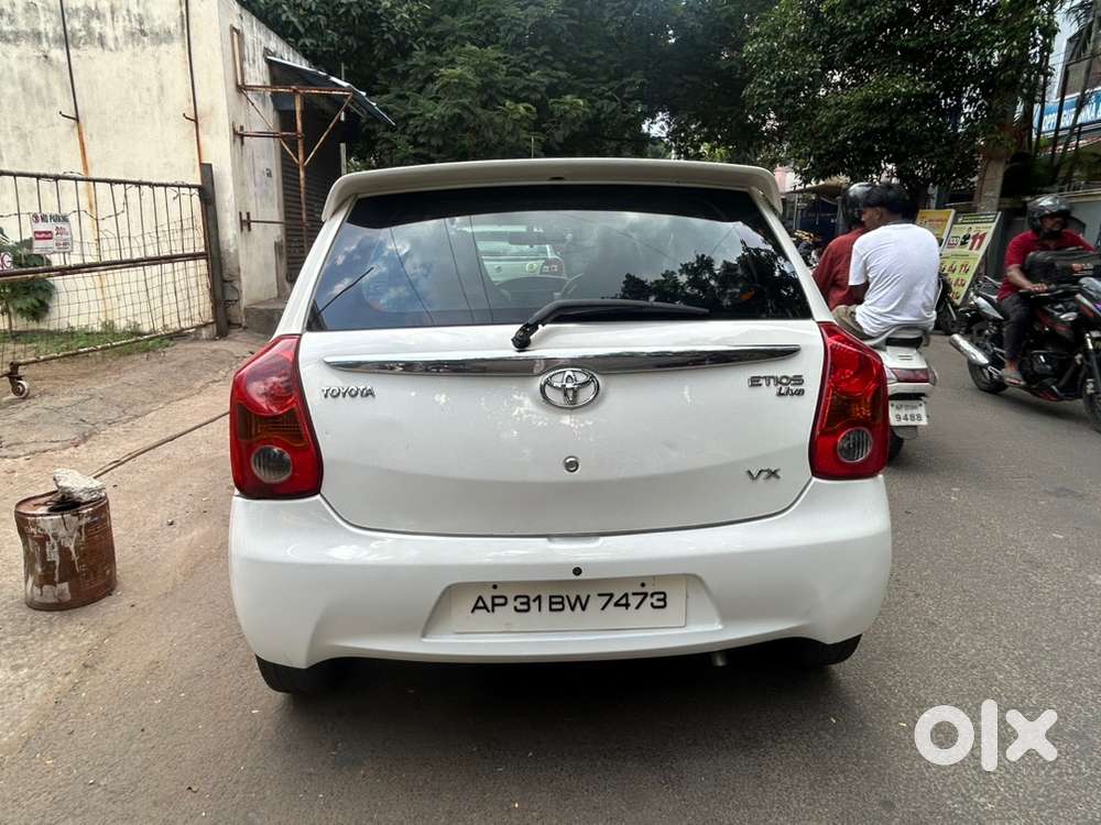 Toyota Etios Petrol Manual 2012