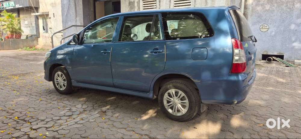 Single Owner Excellent Condition Innova 8 Seater