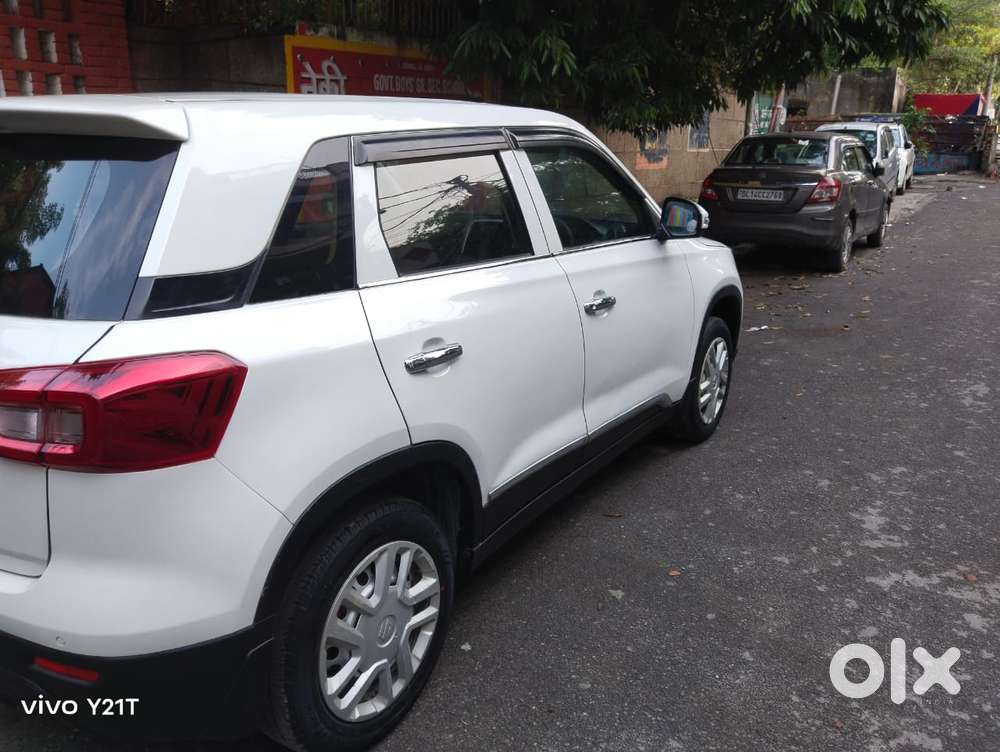 Maruti Suzuki Brezza 1.5 Lxi Smart Hybrid, 2021, Petrol