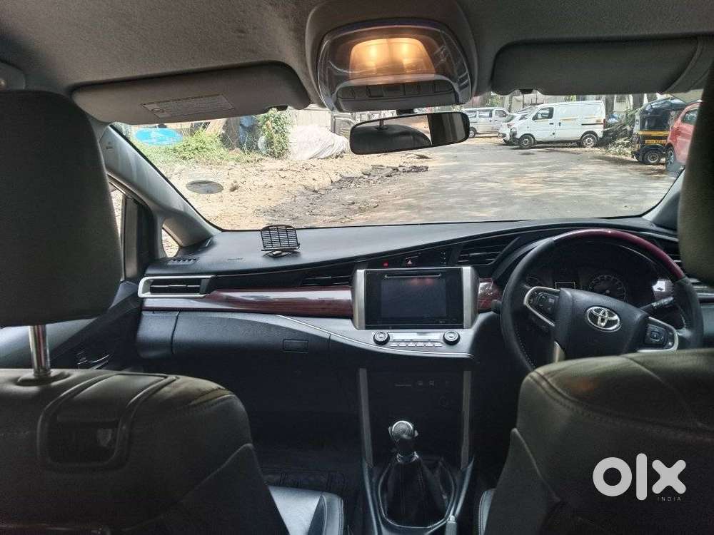 Toyota Innova Crysta