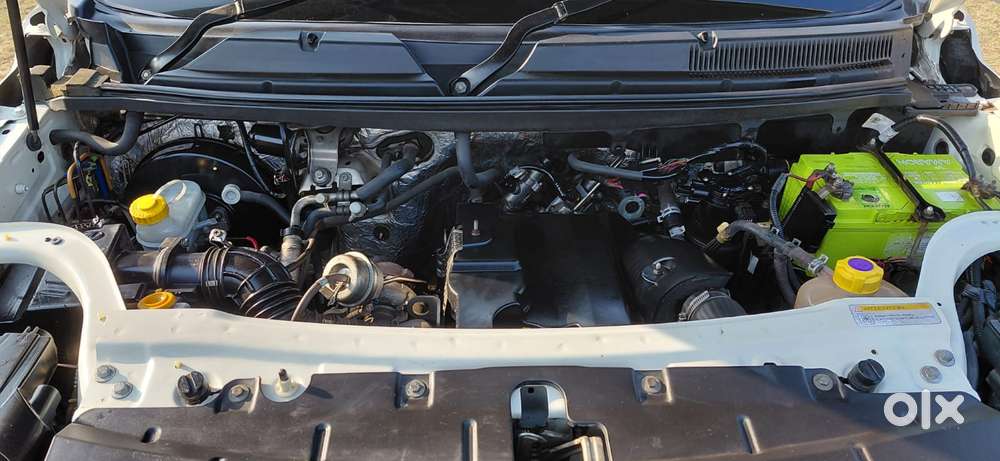 Mahindra Tuv 300 T8, 2017, Diesel