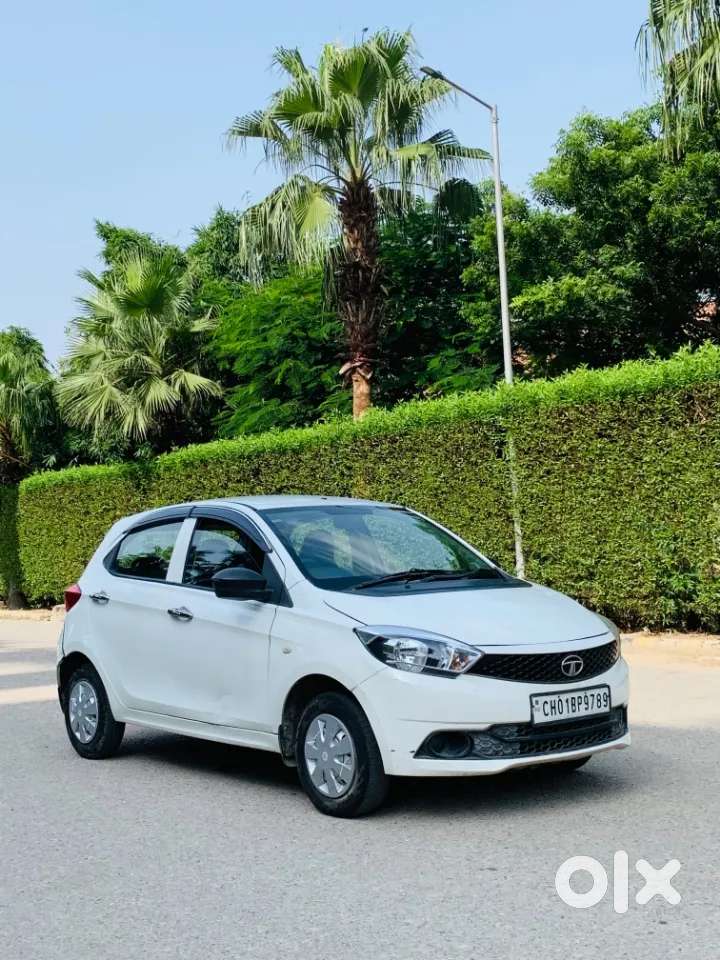 Tata Tiago 1.2 Revotron Xm, 2017, Petrol