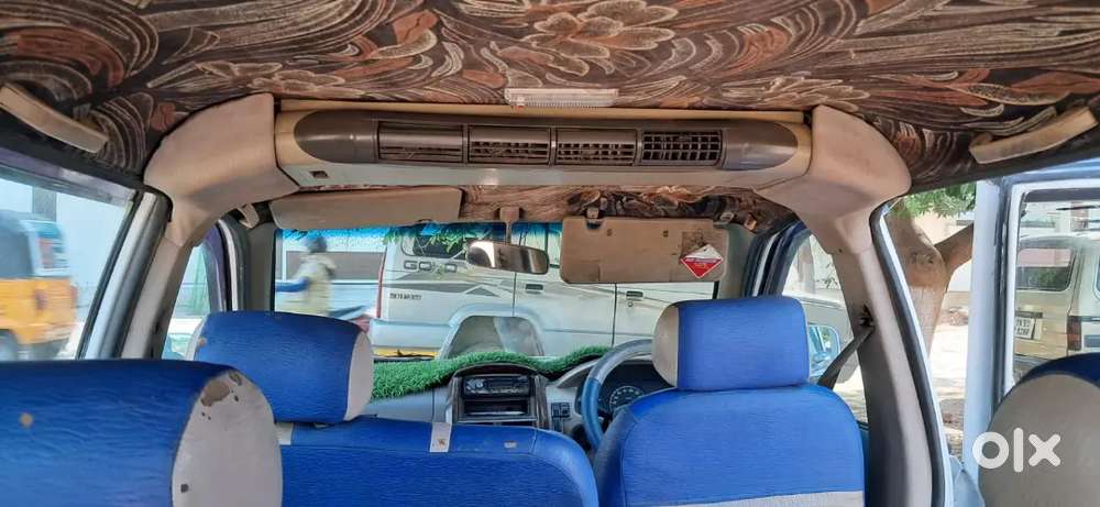 Chevrolet Tavera 2011 Diesel Well Maintained