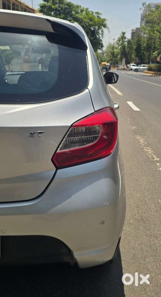 Tata Tiago 1.2 Revotron Xt, 2017, Petrol