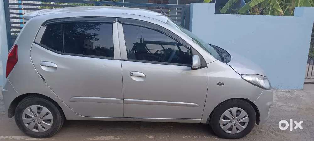 Hyundai I10 Sportz 2011 Drive