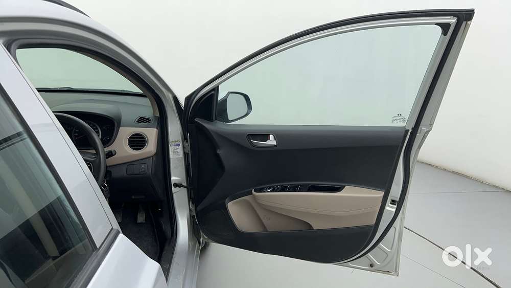 Hyundai Grand I10 1.2 Kappa Sportz, 2016, Petrol