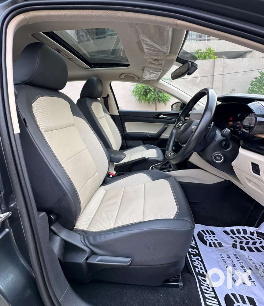 Skoda Slavia 1.0 Tsi Style At, 2023, Petrol