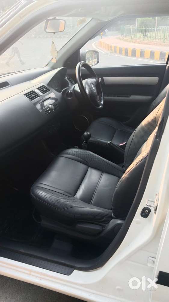 Maruti Suzuki Dzire 1.2 Vxi, 2011, Cng & Hybrids