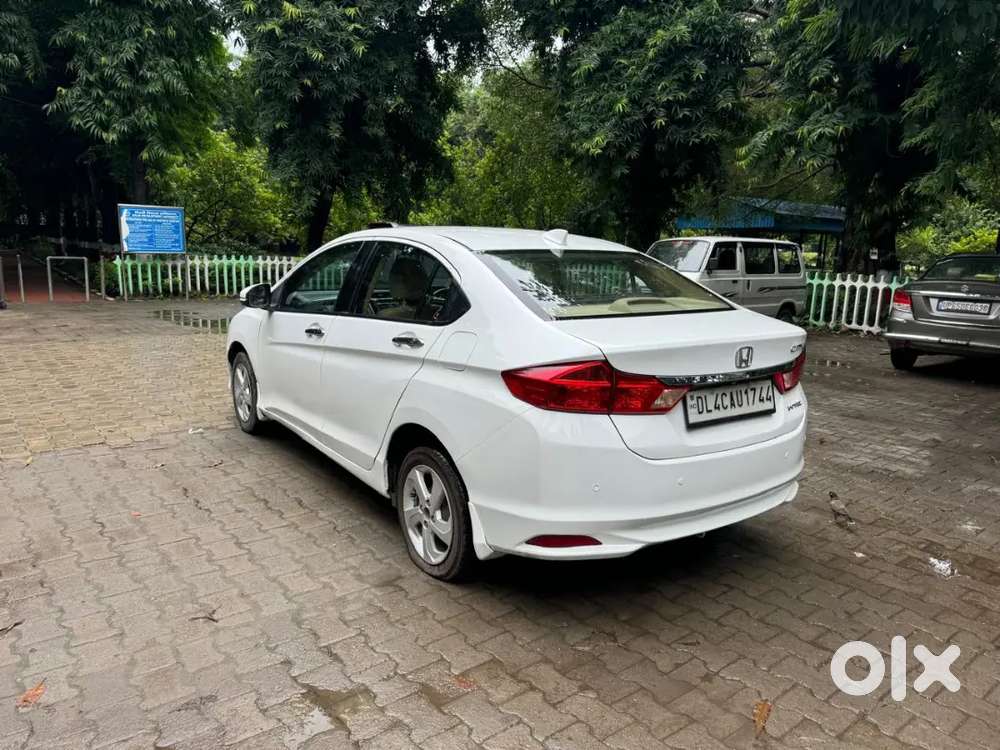 Automatic Honda City 2015 Petrol 80000 Km Driven