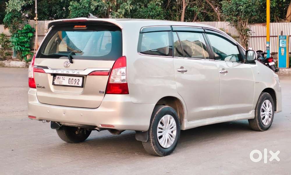 Toyota Innova 2.5 G (diesel) 8 Seater, 2015, Diesel