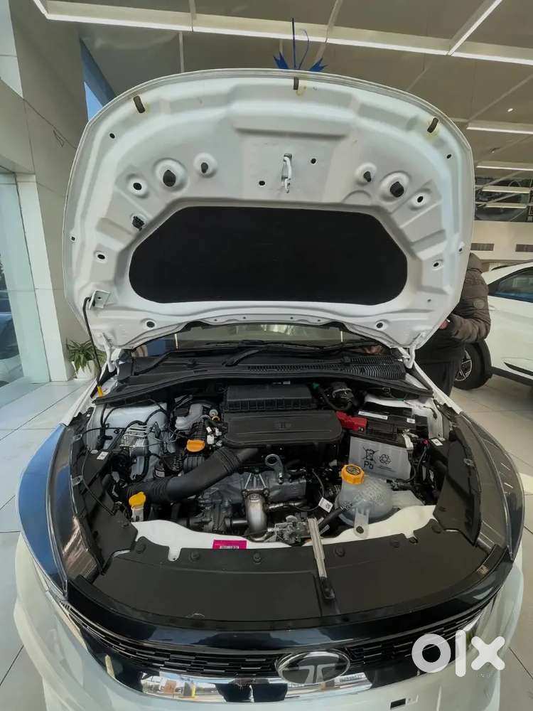 Tata Tiago Base Model 2026